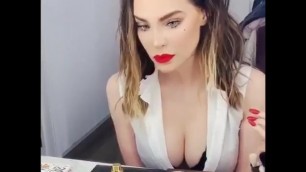 Belinda Sexy Escote Deliciosas Tetas HD