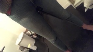 Pissing my Jeans to Turn on my Boyfriend
