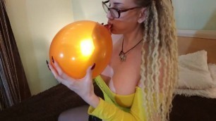 Pop Ballon with Red Long Nails
