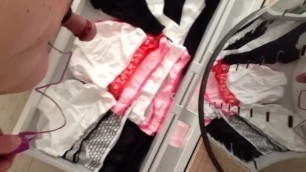 My Girlfriend made me Cum and her Sisters Panty Drawer.