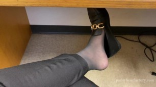 Pantyhose Foot Play in Public 2
