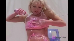 Hot 18yo Blondie Candie Elektra Pours Pink Goo All Over Her Perfect Body
